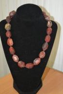 Бусы из яшмы  0110