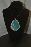 Подвеска из агата  0163