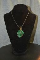 Подвеска из малахита  0166