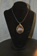 Подвеска из агата  0167