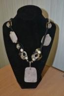 Подвеска из розового кварца  0183