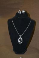 Комплект под жемчуг  0512