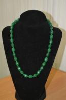 Бусы из хризопраза  074